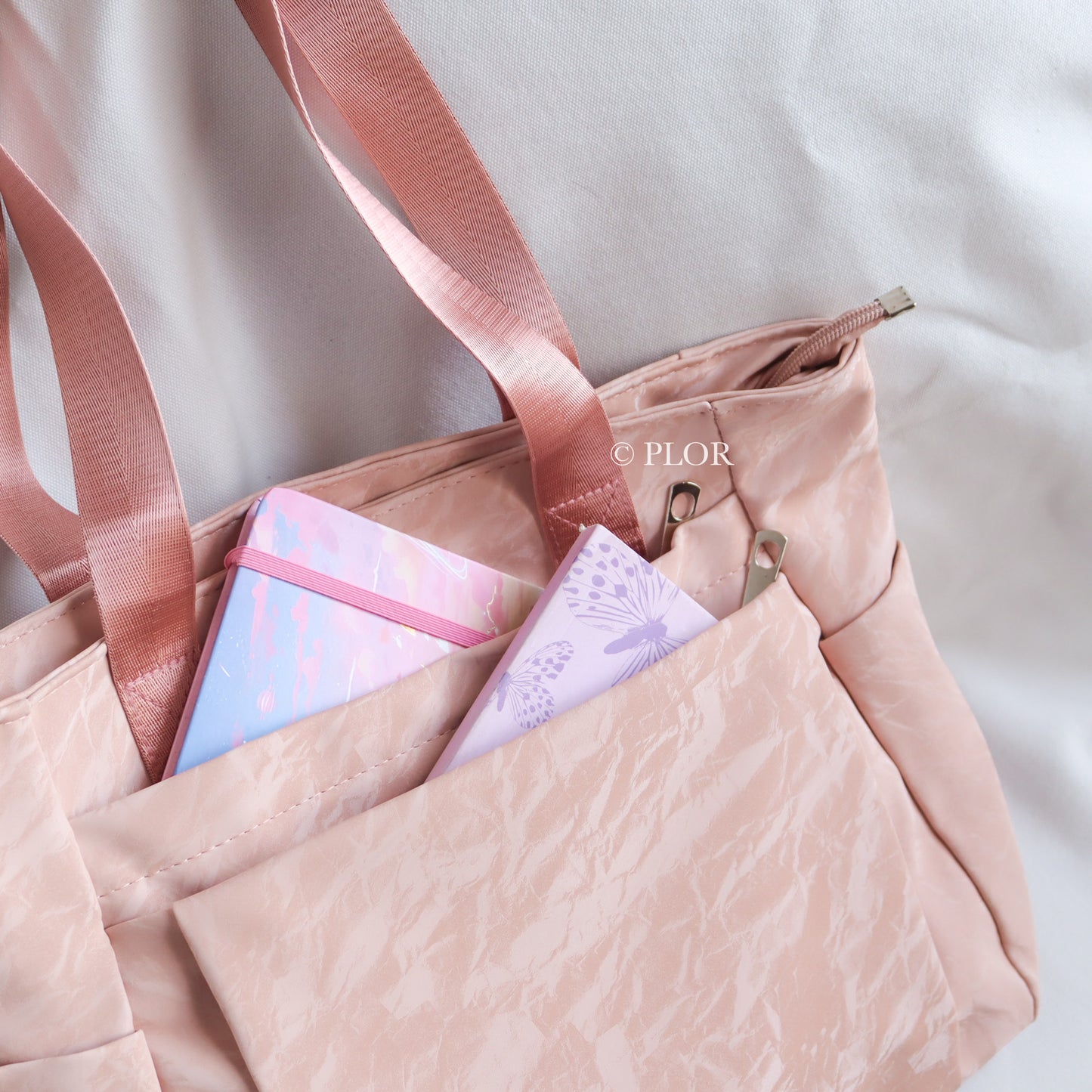 MetroMuse Handbag - Pink