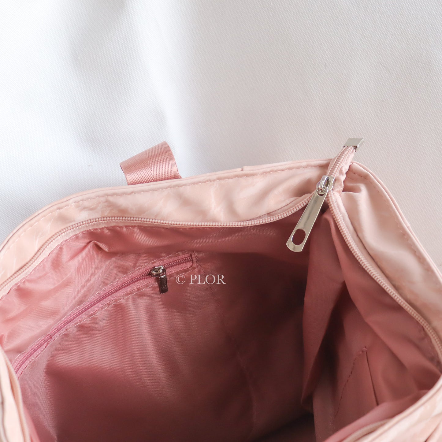 MetroMuse Handbag - Pink