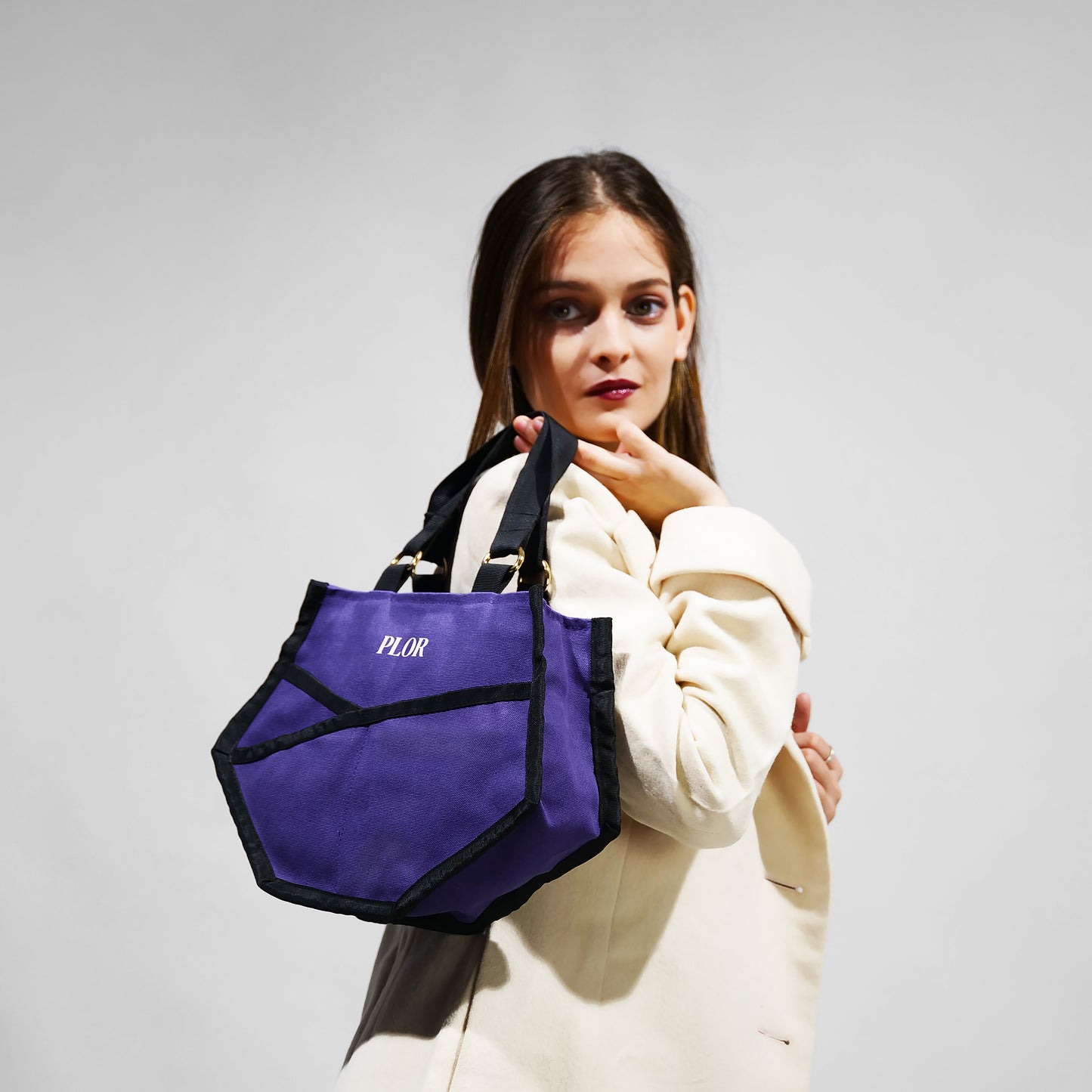 Elixir Hexagon Fialova Bag