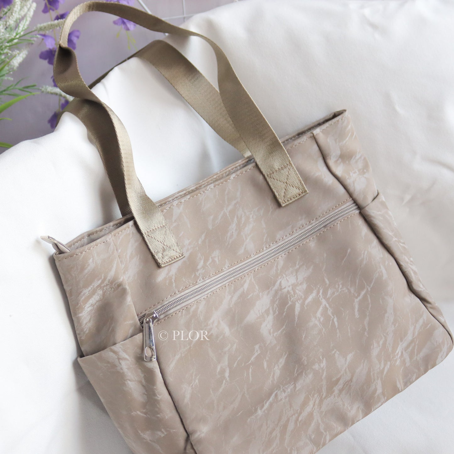 MetroMuse Handbag - Tann