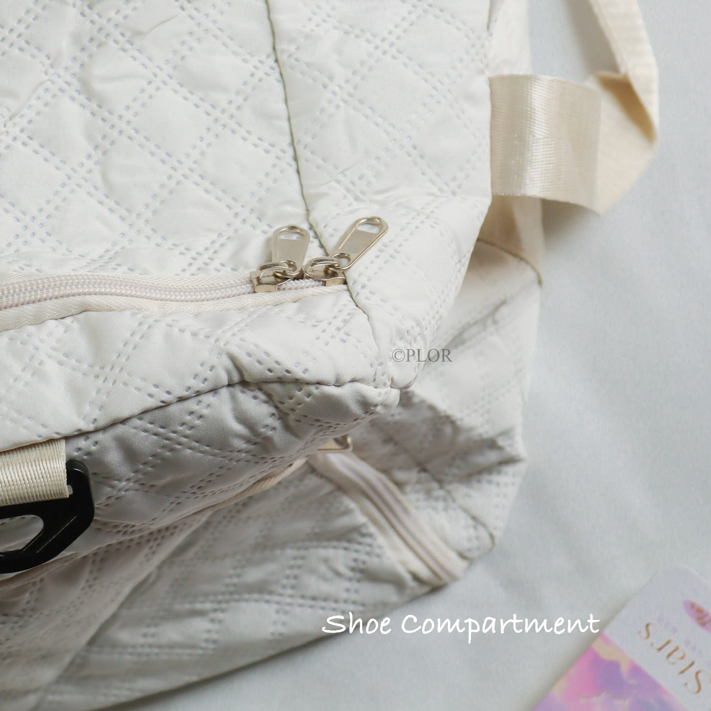 Ploro Travel Bag - WHITE