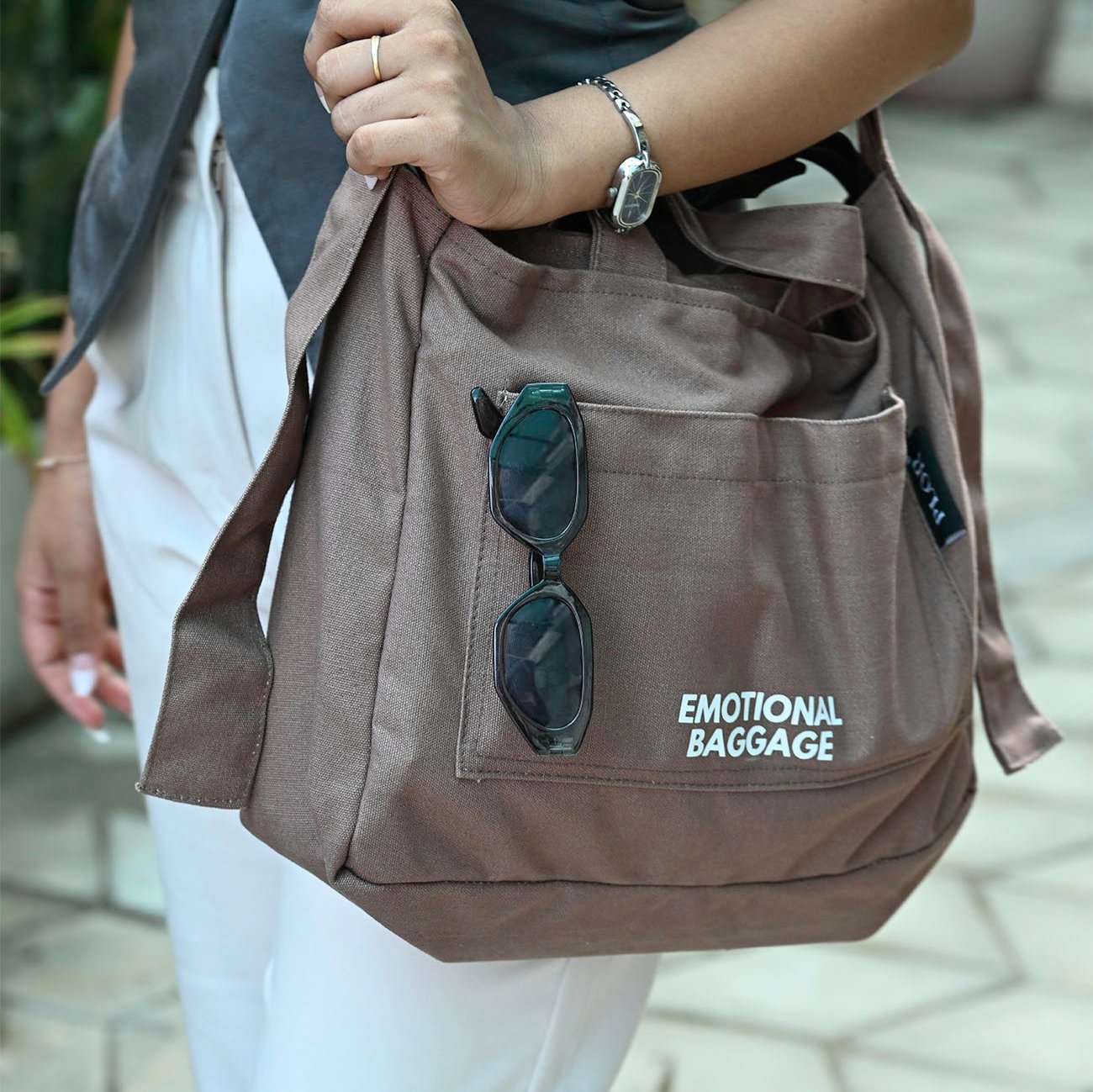 Dark Tann Urban Hauler Bag (Vintage/ Non-Laptop)